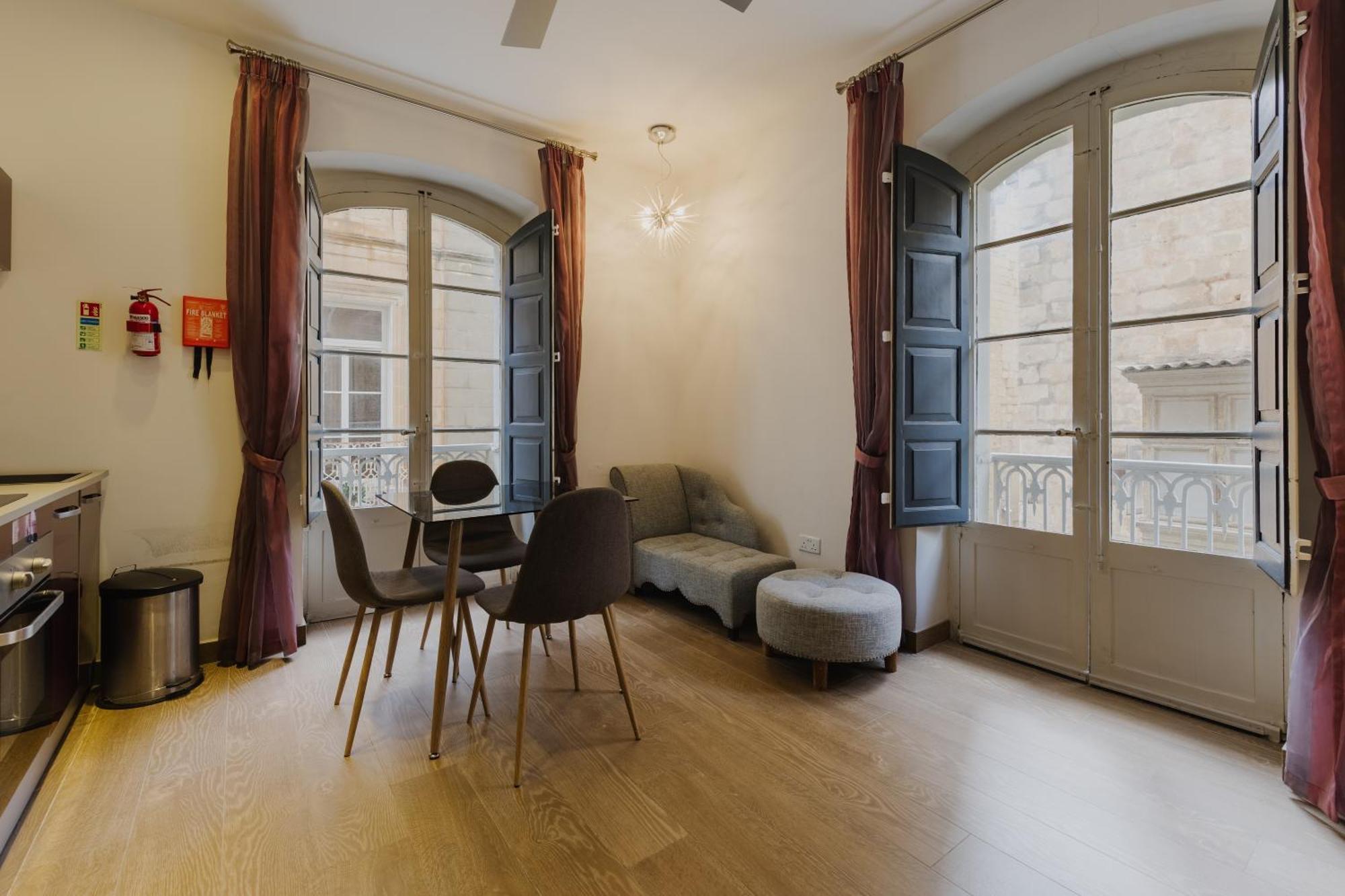 Jean De Valette Boutique Living Lägenhet Valletta Exteriör bild