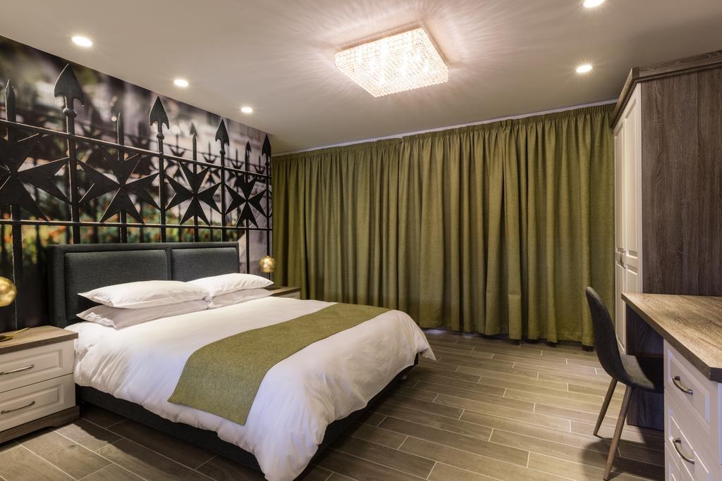 Jean De Valette Boutique Living Lägenhet Valletta Exteriör bild